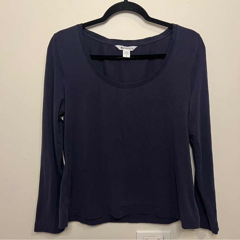Athleta Women's Dark Blue Long Sleeve Top